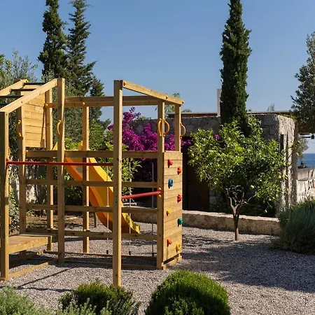 Calma A Beachfront Luxury Retreat * Porto Heli