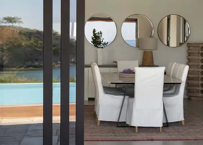 Villa Calma A Beachfront Luxury Retreat *