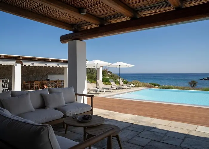 Calma A Beachfront Luxury Retreat