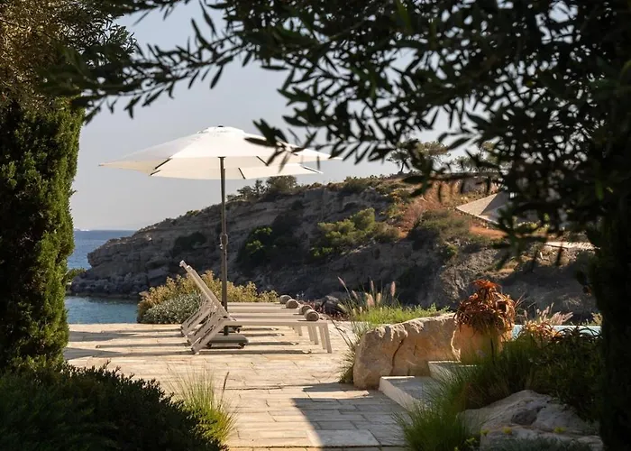 Calma A Beachfront Luxury Retreat